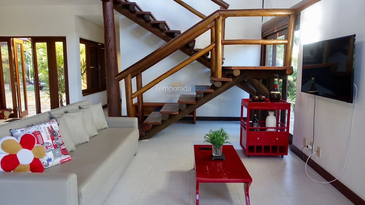 Casa para aluguel de temporada em Mata de São João (Imbassaí)