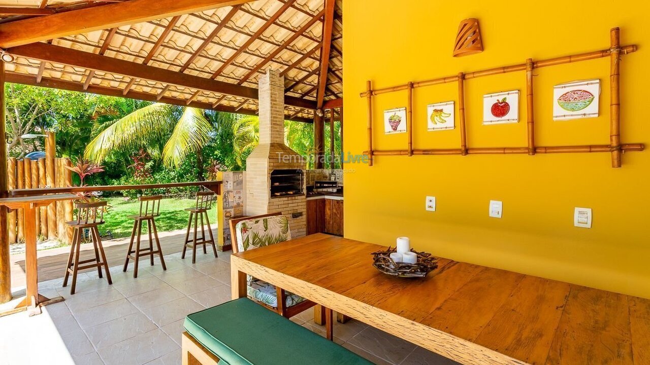 Casa para aluguel de temporada em Mata de São João (Imbassaí)