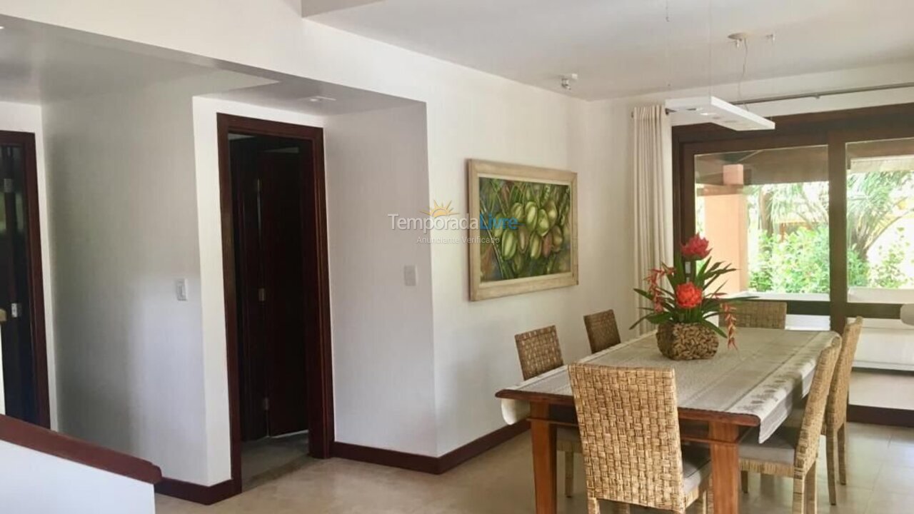 Casa para aluguel de temporada em Mata de São João (Imbassaí)