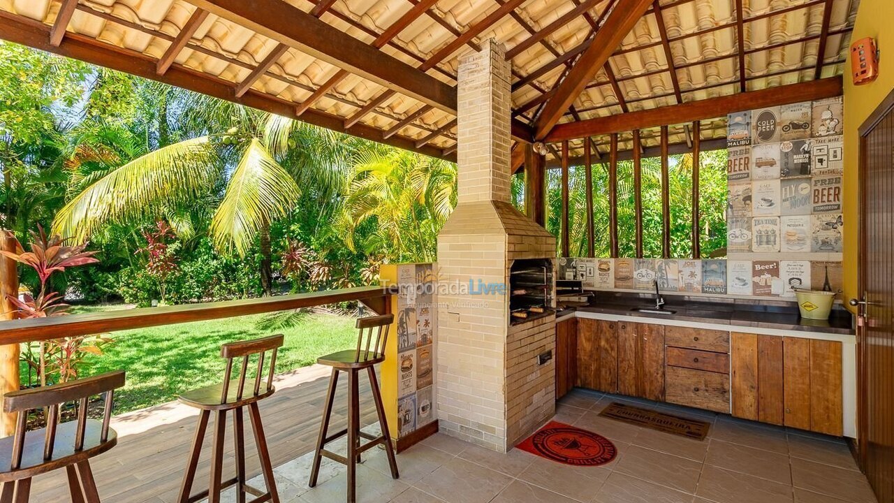 Casa para aluguel de temporada em Mata de São João (Imbassaí)