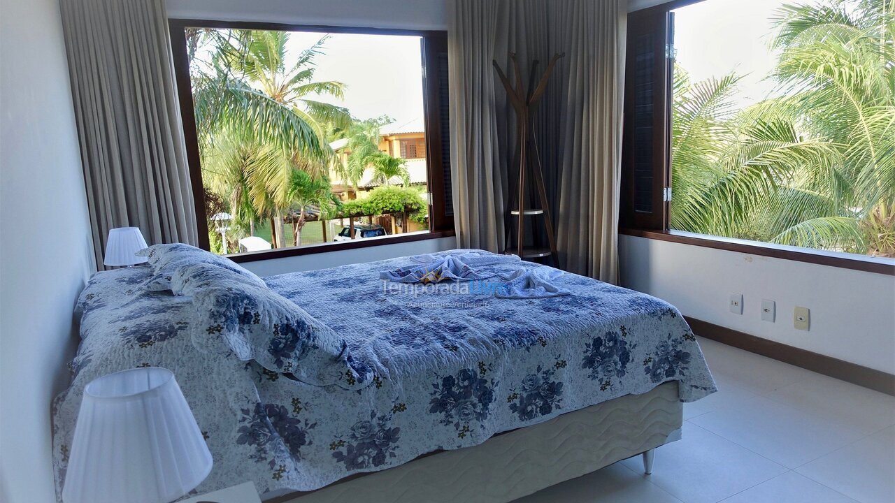 Casa para aluguel de temporada em Mata de São João (Imbassaí)