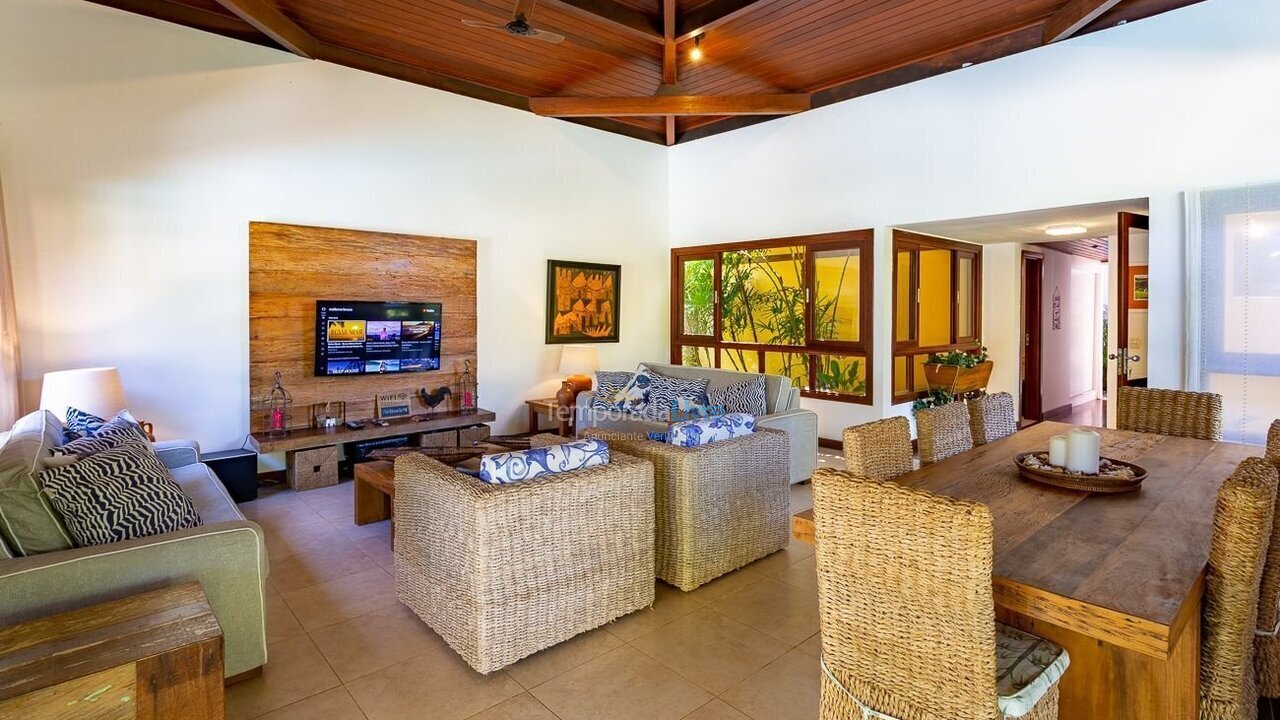 Casa para aluguel de temporada em Mata de São João (Imbassaí)