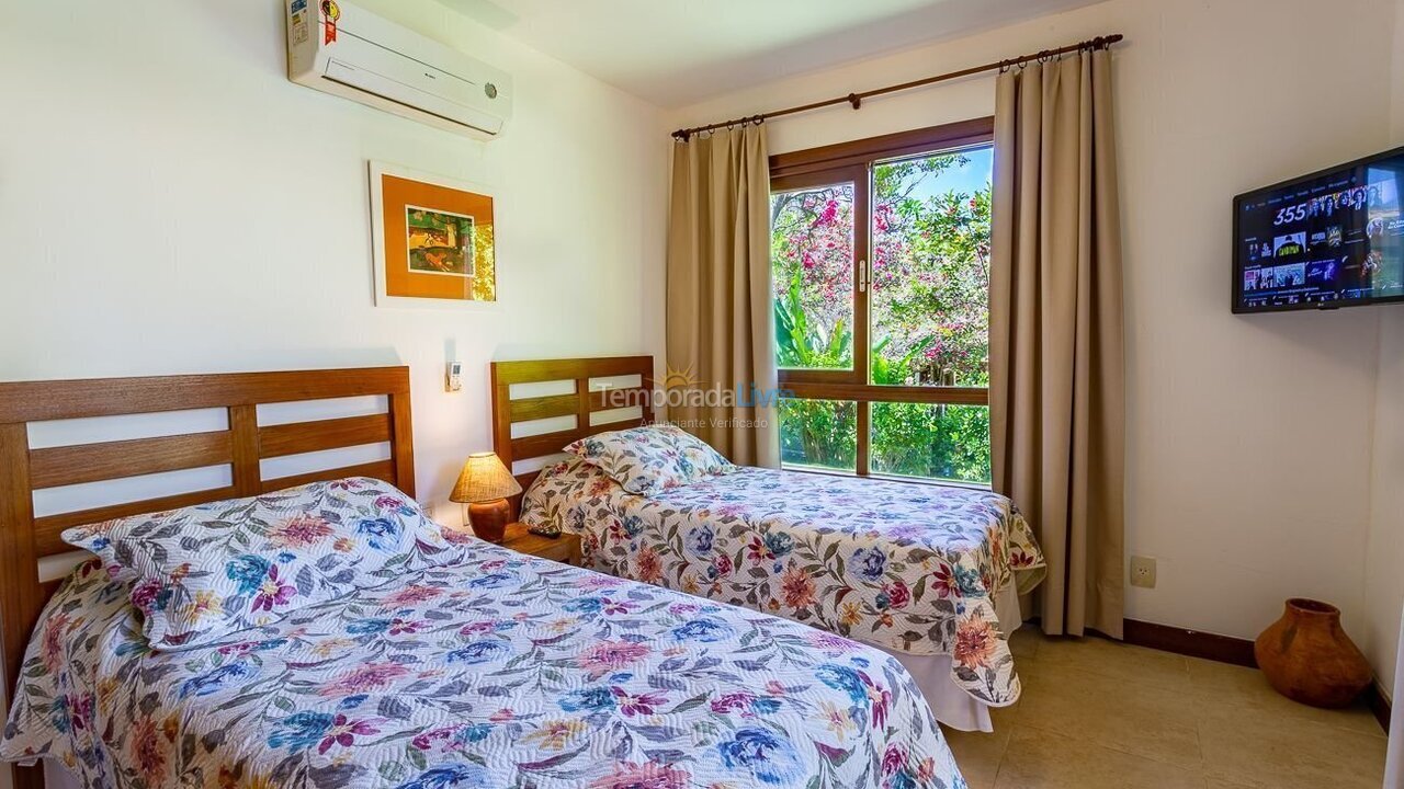 Casa para aluguel de temporada em Mata de São João (Imbassaí)