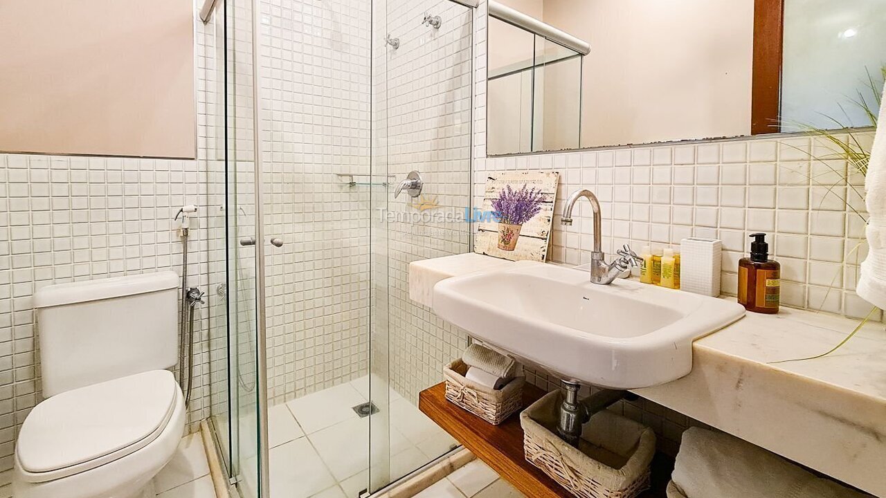 Casa para aluguel de temporada em Mata de São João (Imbassaí)