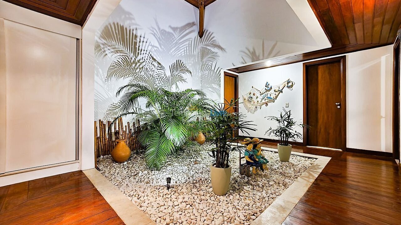 Casa para aluguel de temporada em Mata de São João (Imbassaí)