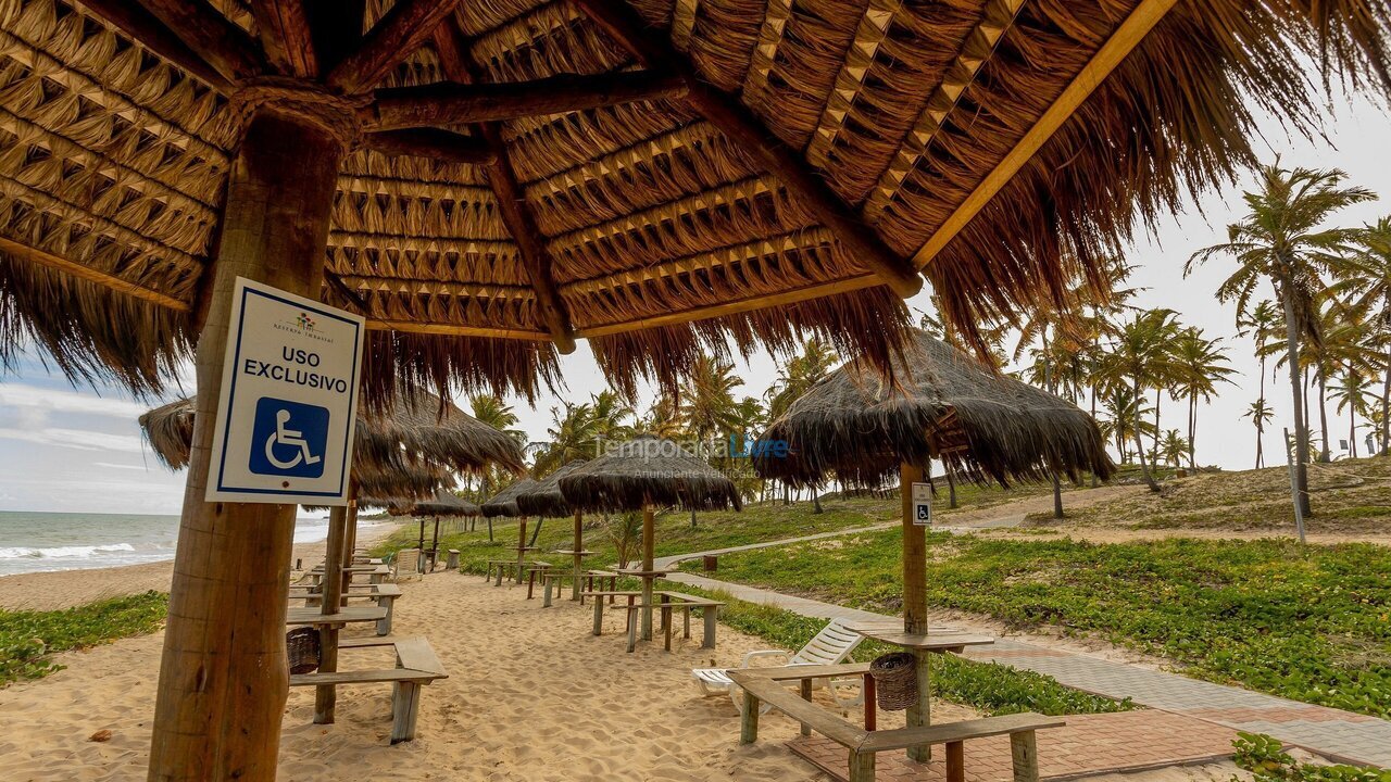 Apartamento para aluguel de temporada em Mata de São João (Imbassaí)