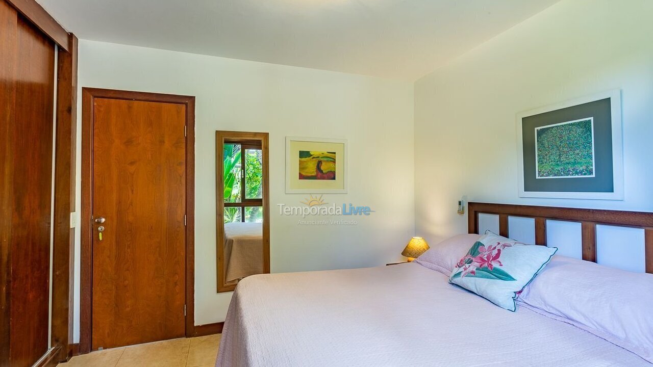 Casa para aluguel de temporada em Mata de São João (Imbassaí)