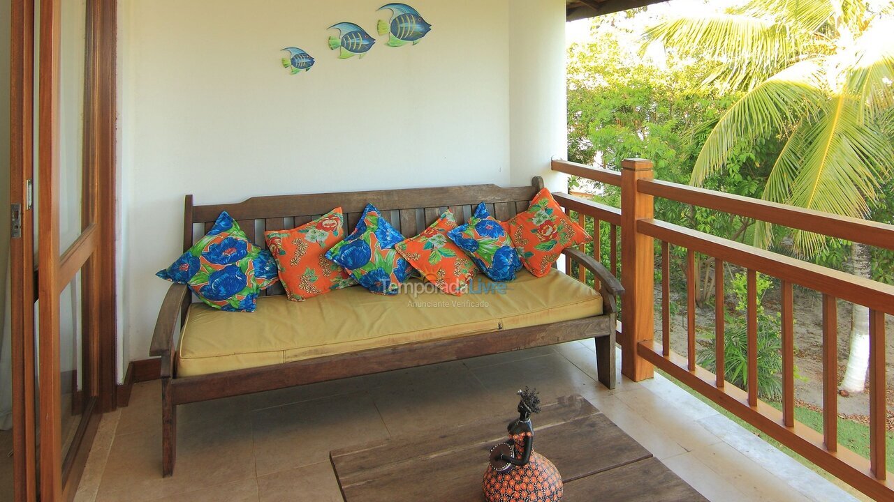 Apartamento para aluguel de temporada em Mata de São João (Imbassaí)