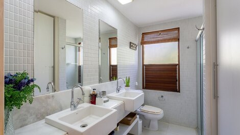 Imbassai Reserve - AP D01 101 Bromeliads