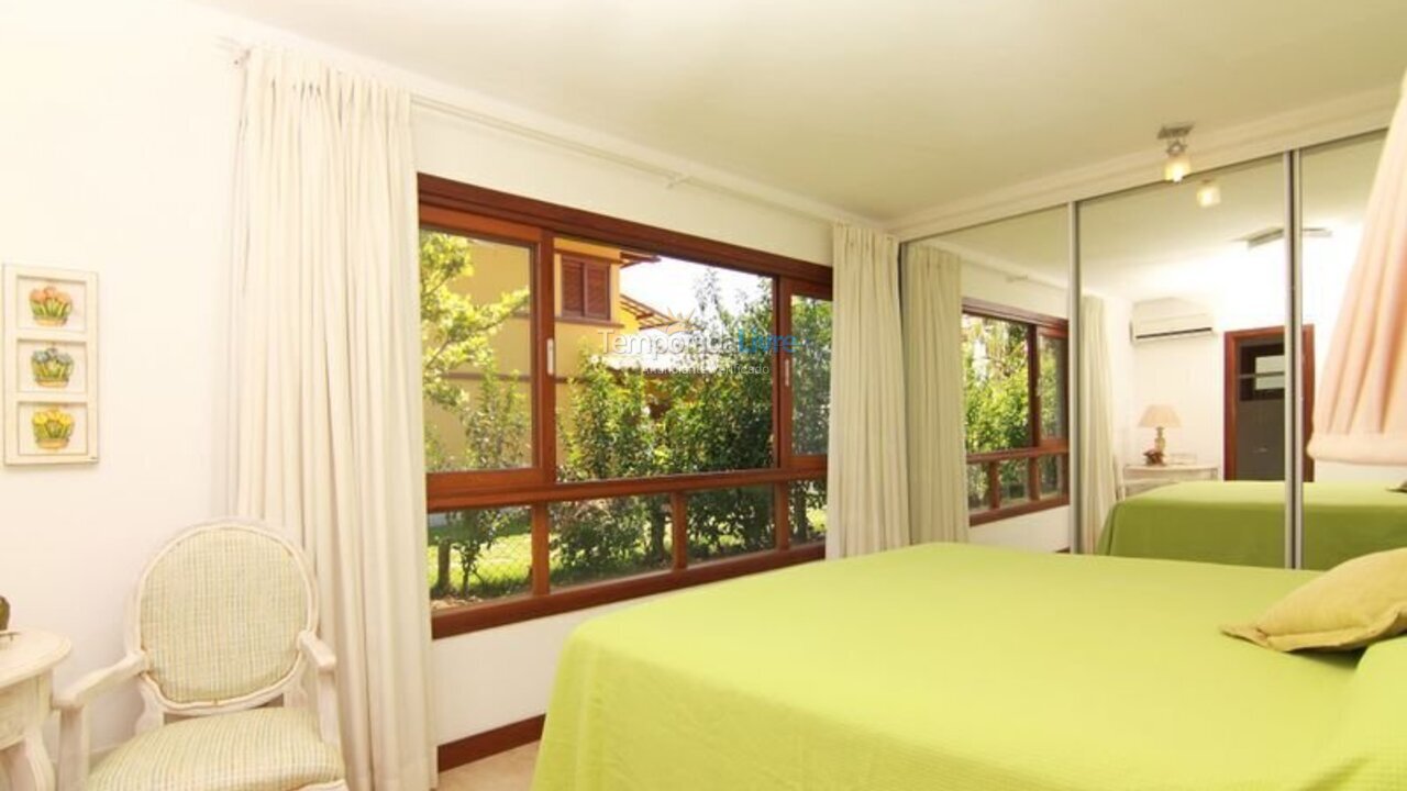 Casa para alquiler de vacaciones em Mata de São João (Imbassaí)