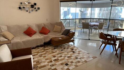 LORGEOUS THREE BEDROOMS AND BUILDING FRONT OF THE SEA