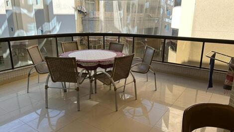 LORGEOUS THREE BEDROOMS AND BUILDING FRONT OF THE SEA