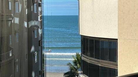 LORGEOUS THREE BEDROOMS AND BUILDING FRONT OF THE SEA