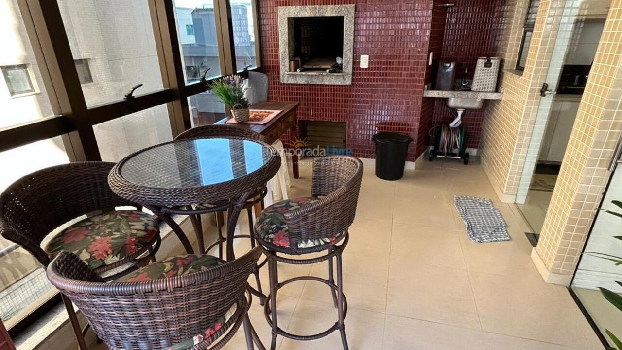 Apartment for vacation rental in Itapema (Centro)