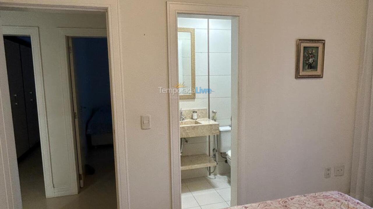 Apartment for vacation rental in Itapema (Centro)