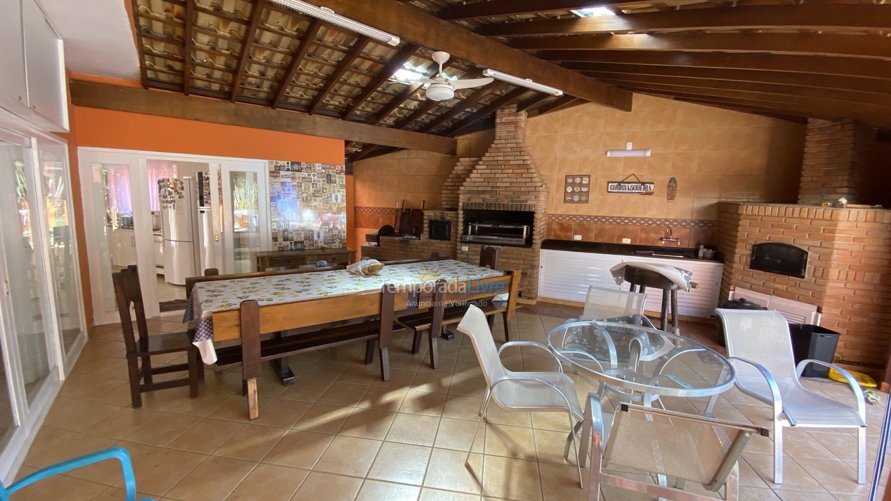 Casa para aluguel de temporada em Bertioga (Riviera de São Lourenço)