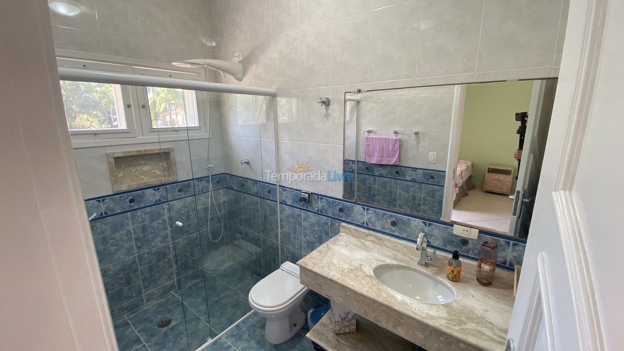 Casa para aluguel de temporada em Bertioga (Riviera de São Lourenço)