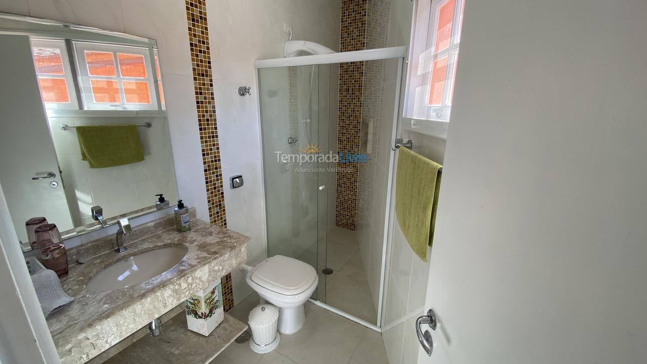 Casa para aluguel de temporada em Bertioga (Riviera de São Lourenço)