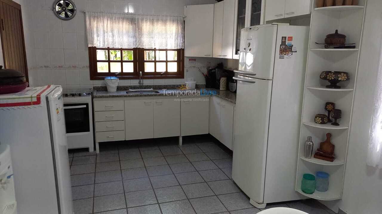 House for vacation rental in São Sebastião (Toque Toque Pequeno)