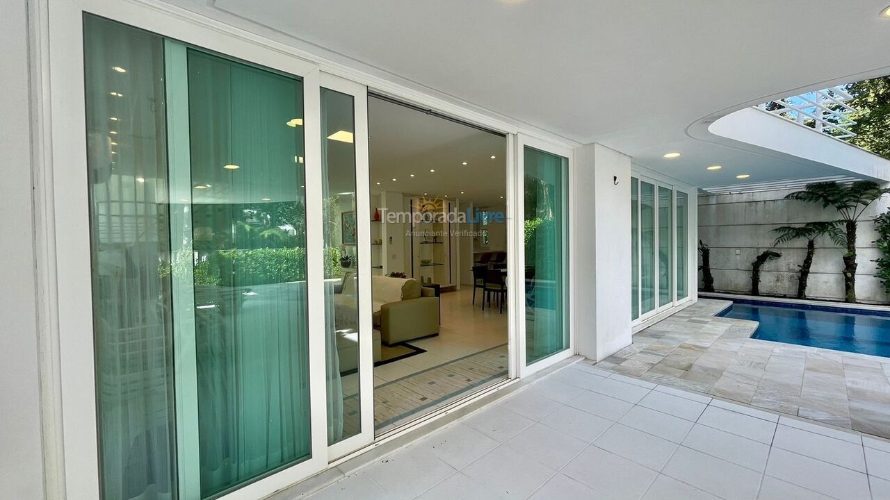 Casa para aluguel de temporada em Bertioga (Riviera de São Lourenço)