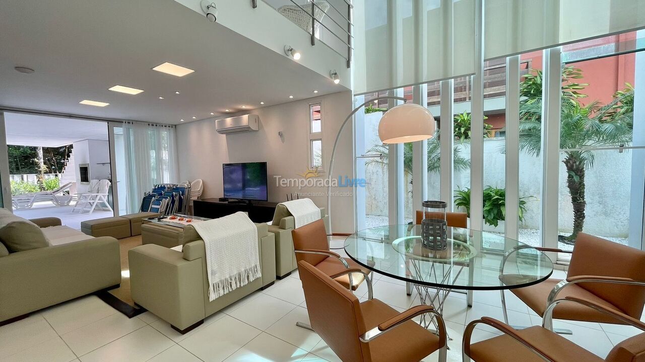 Casa para aluguel de temporada em Bertioga (Riviera de São Lourenço)