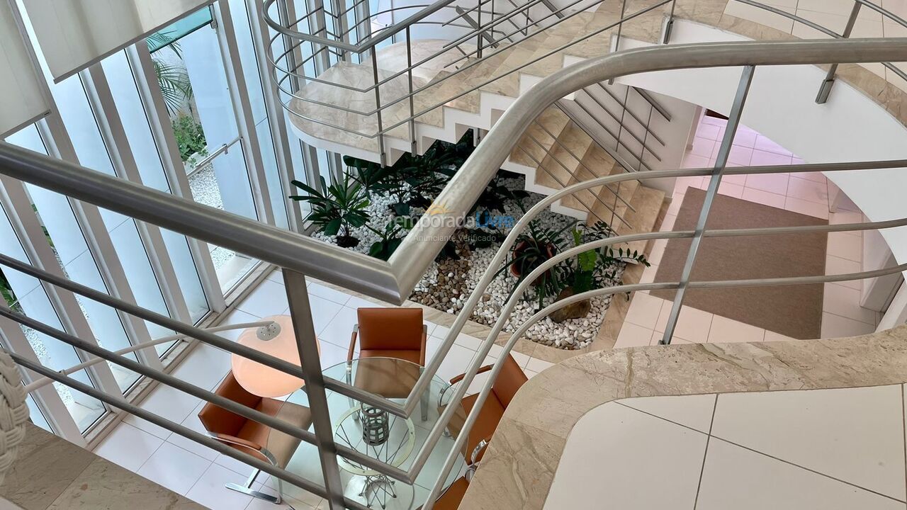 Casa para aluguel de temporada em Bertioga (Riviera de São Lourenço)