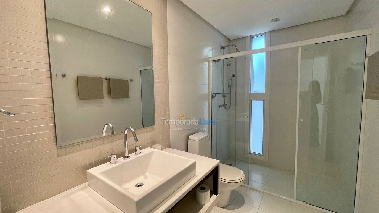 Casa para aluguel de temporada em Bertioga (Riviera de São Lourenço)