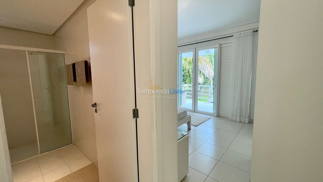 Casa para aluguel de temporada em Bertioga (Riviera de São Lourenço)