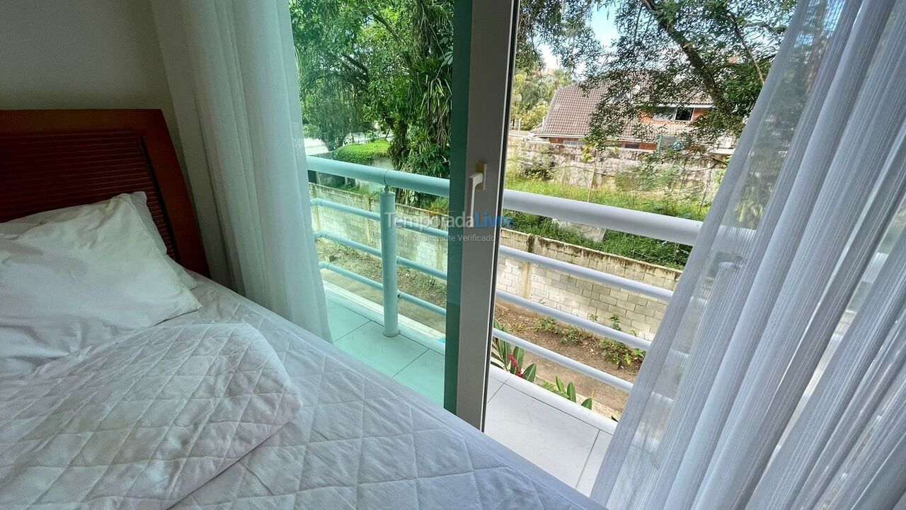 Casa para aluguel de temporada em Bertioga (Riviera de São Lourenço)