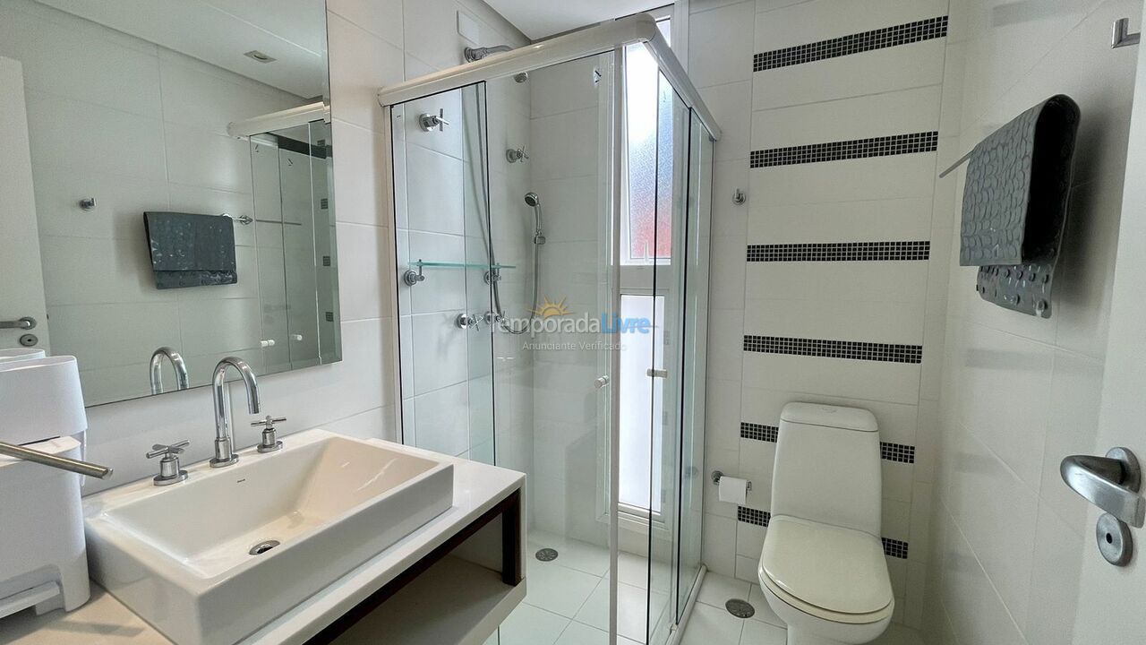 Casa para aluguel de temporada em Bertioga (Riviera de São Lourenço)