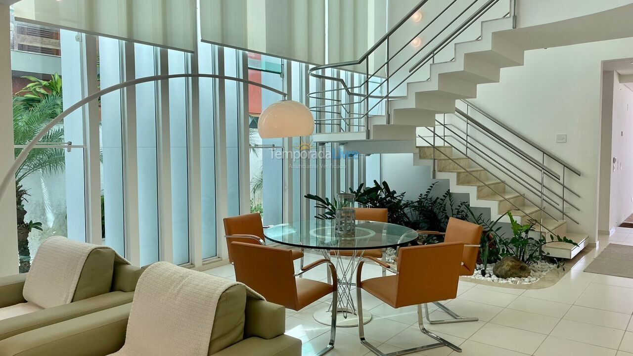 Casa para aluguel de temporada em Bertioga (Riviera de São Lourenço)