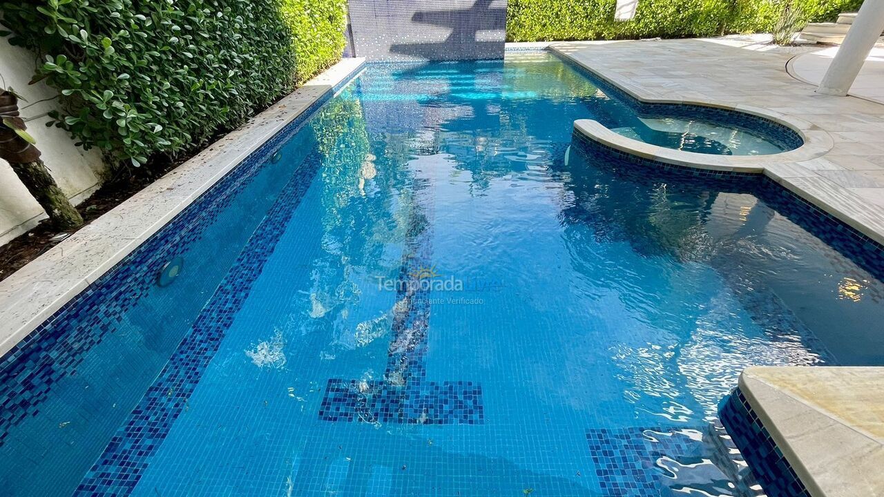 Casa para aluguel de temporada em Bertioga (Riviera de São Lourenço)