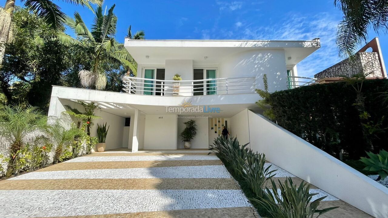 Casa para aluguel de temporada em Bertioga (Riviera de São Lourenço)