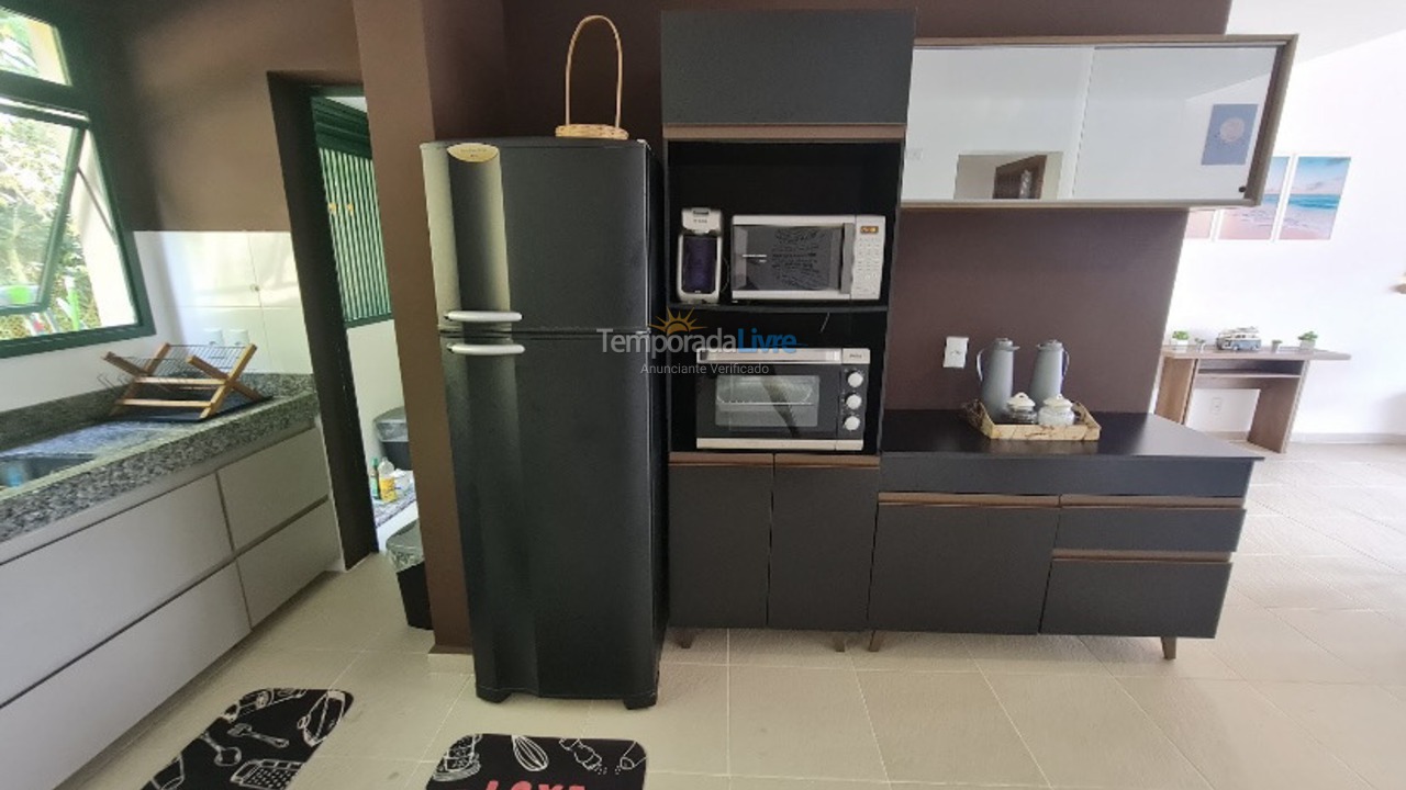 Casa para aluguel de temporada em São Sebastião (Barra do Una)