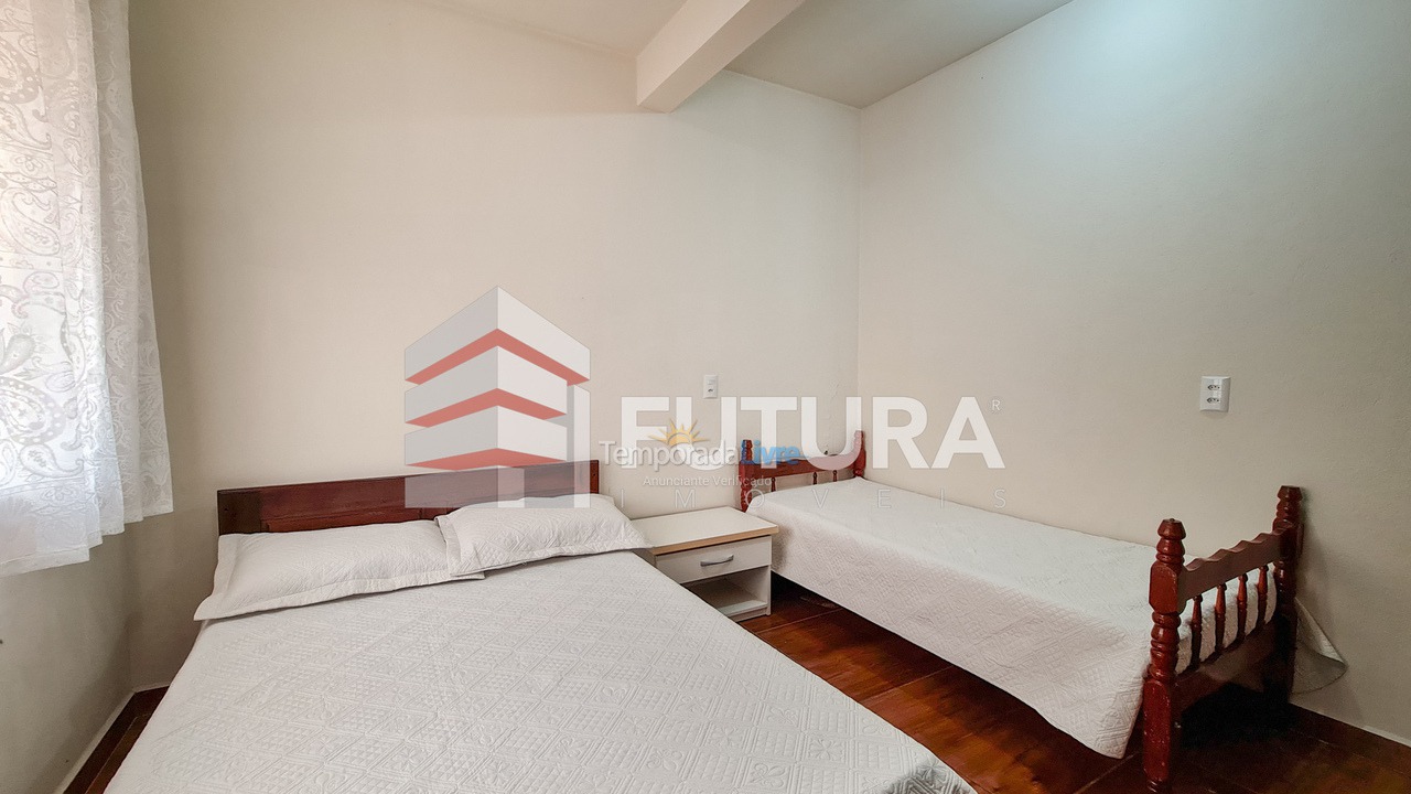 Apartment for vacation rental in Bombinhas (Canto Grande)