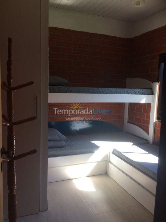 Casa para alquiler de vacaciones em Barra Velha (Itajuba)