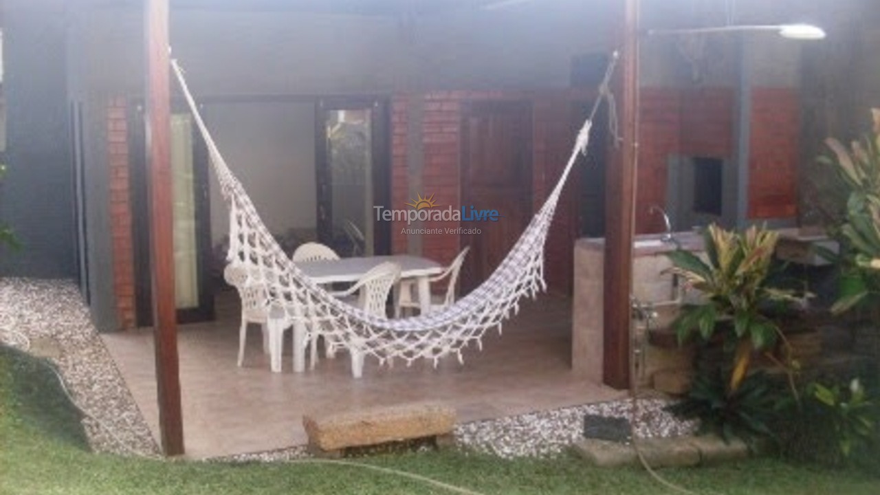 Casa para alquiler de vacaciones em Barra Velha (Itajuba)