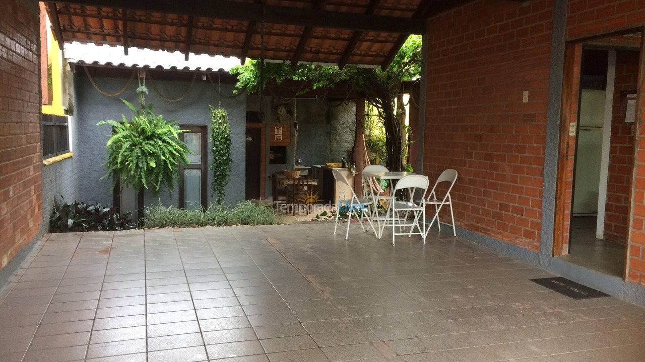 Casa para alquiler de vacaciones em Barra Velha (Itajuba)