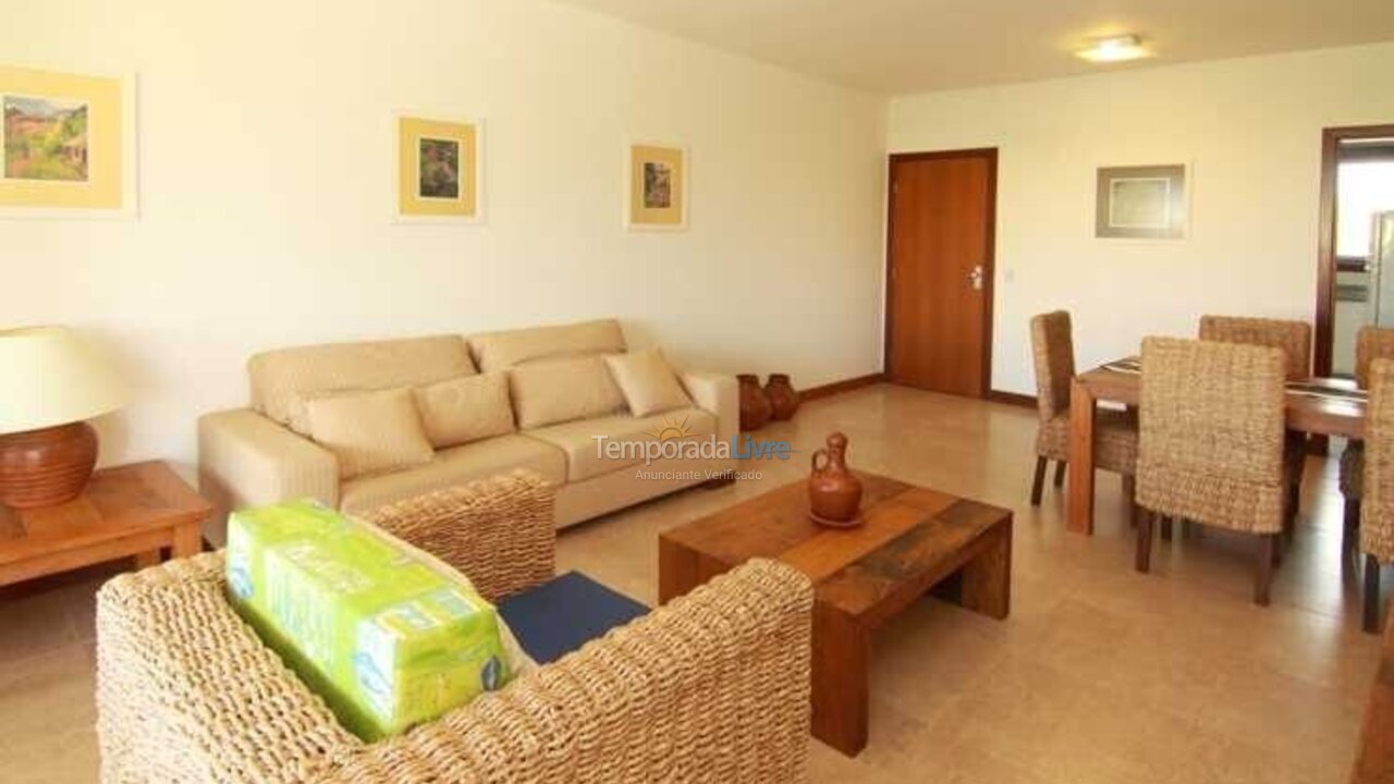 Apartamento para aluguel de temporada em Mata de São João (Imbassaí)