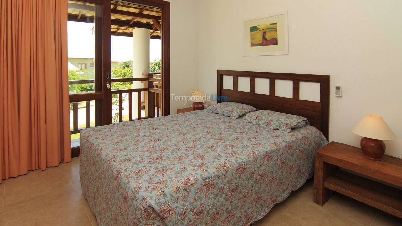 Apartamento para aluguel de temporada em Mata de São João (Imbassaí)