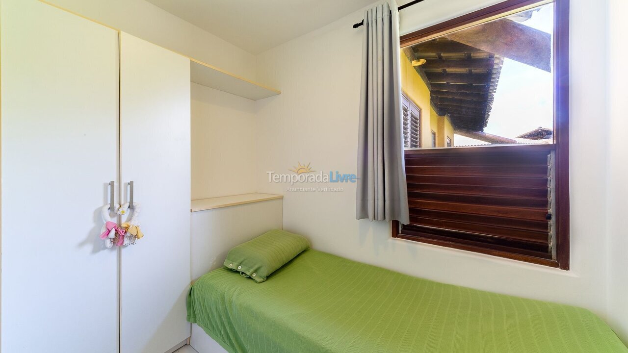 Apartamento para aluguel de temporada em Mata de São João (Imbassaí)