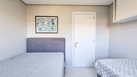 Segunda quarto cama de casal e solteiro