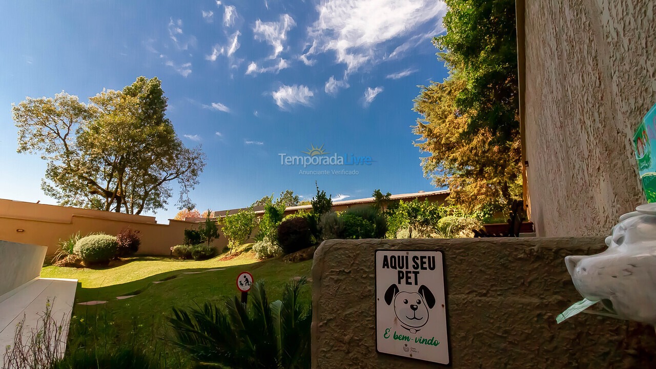 Apartamento para aluguel de temporada em Canela (Centro)