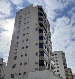 Apartamento para alugar em Itapema - Meia Praia