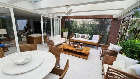 Casa frente al mar en Praia de Juquehy