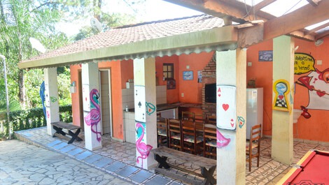 Chácara c/Piscina Climatizada próx.Centro de Mairiporã