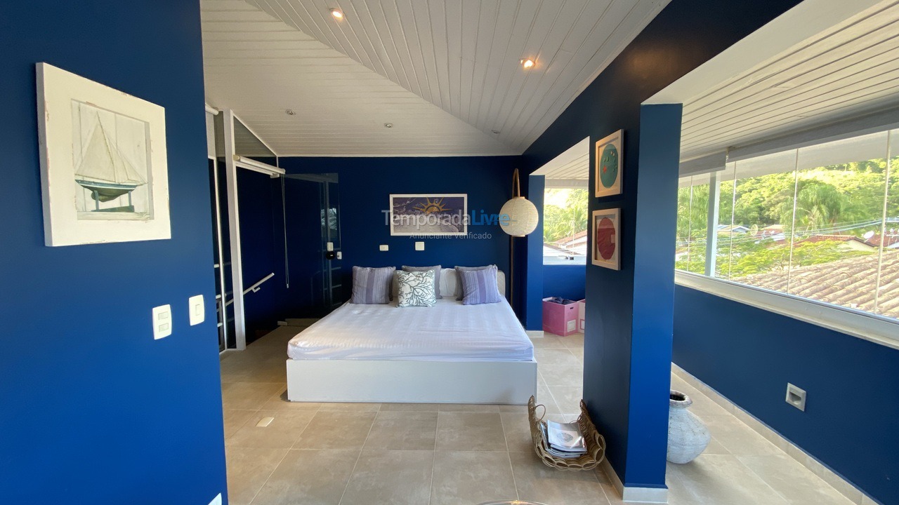 House for vacation rental in São Sebastião (Praia da Baleia)