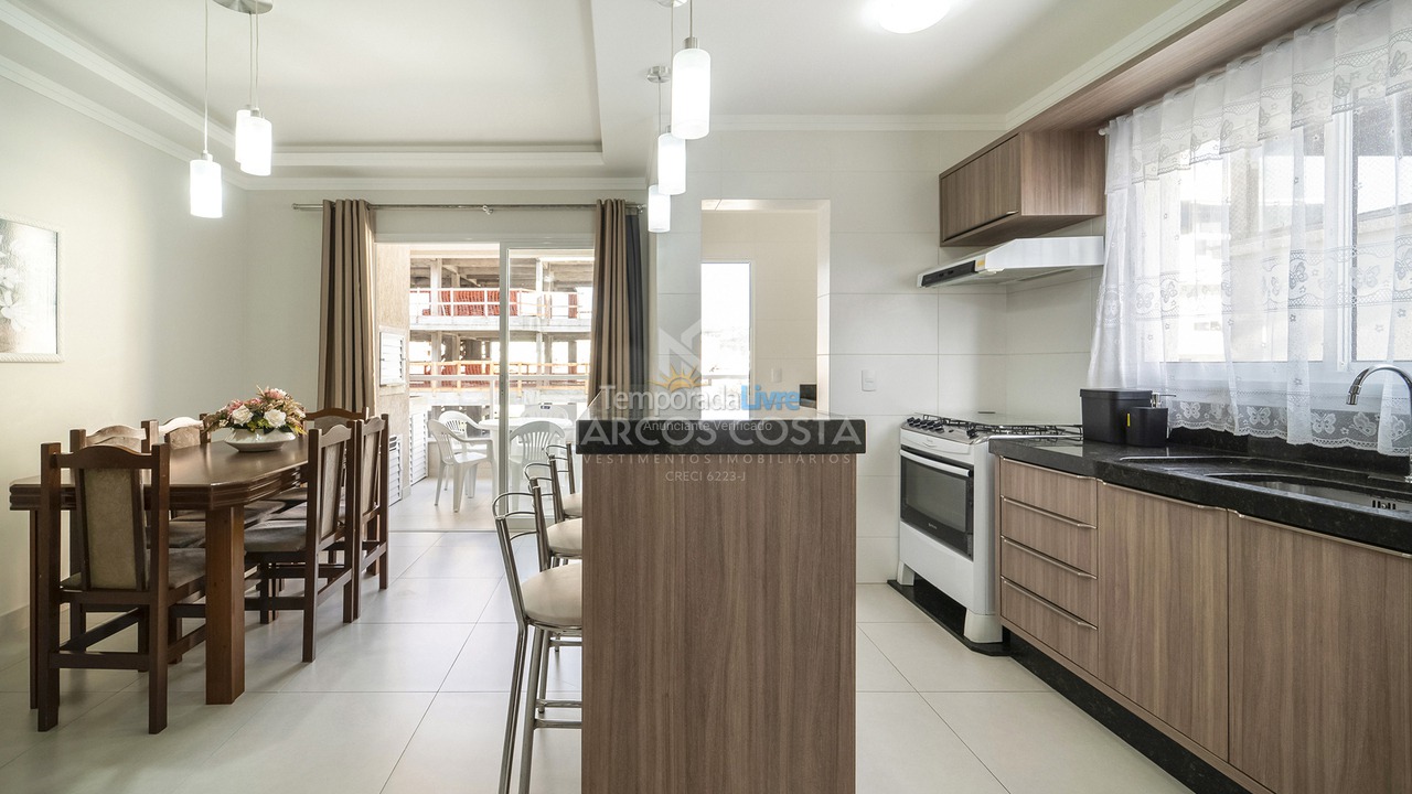 Apartamento para alquiler de vacaciones em Bombinhas (Praia de Bombas)