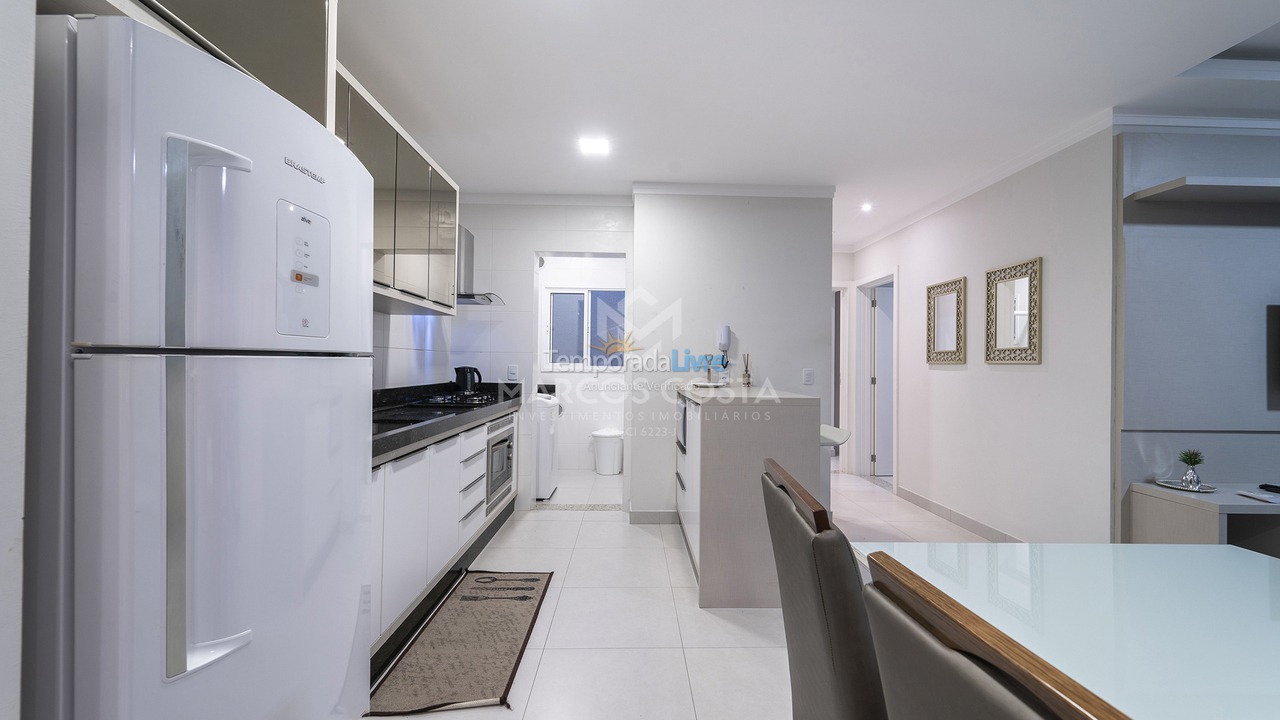 Apartamento para alquiler de vacaciones em Bombinhas (Praia de Bombas)