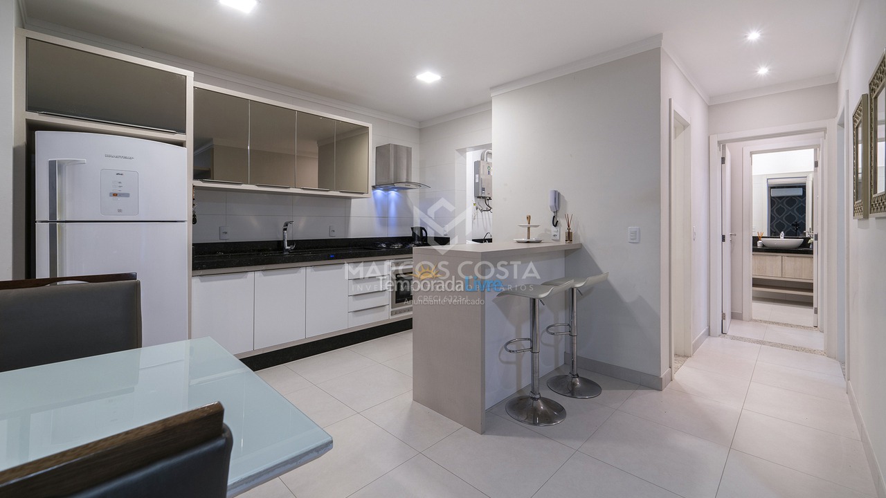 Apartamento para alquiler de vacaciones em Bombinhas (Praia de Bombas)